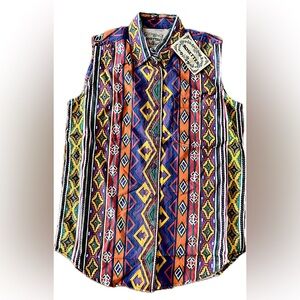 NWT Vintage 90s Y2K southwestern
Rosettes Cotton Button up